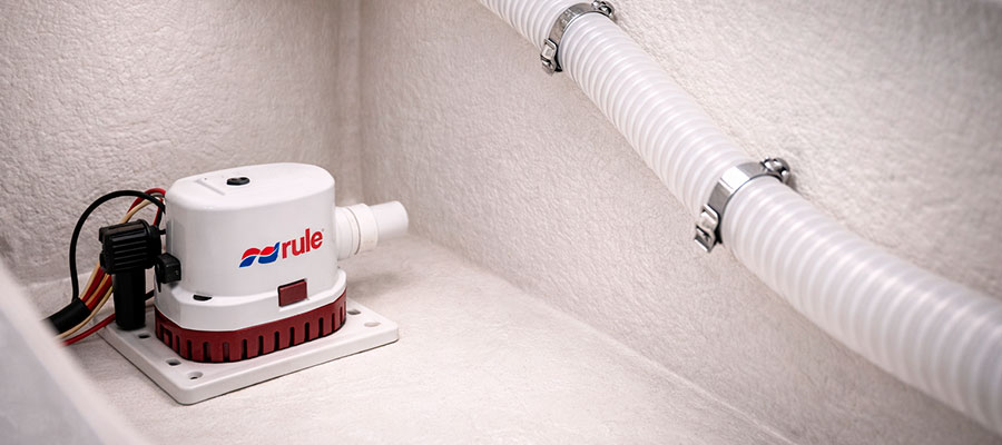 How to mount Rule bilge pump? How to mount Rule bilge pump?