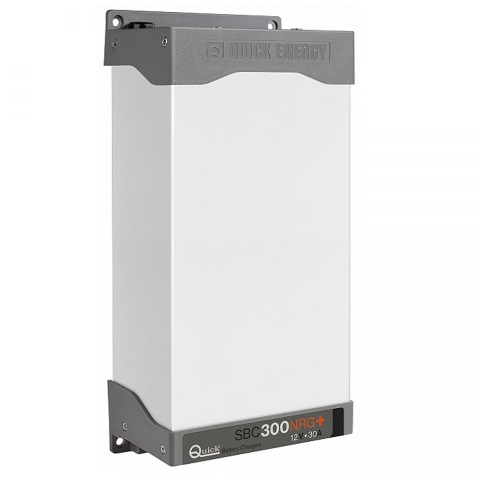 Caricabatterie QUICK SBC 300 NRG+ 30A 12V – 3 Uscite Multiple, Carica A Tre Stadi Per Batterie AGM/Gel/Liquido