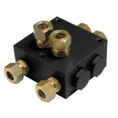 Vetus HS81B - Dual Non-Return Valve (G1/2) (Incl. Tube Connectors Ø 18mm)