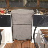Waterline Design 1360 - Darkening With Ventilation Cabin Entrance 180x90 cm