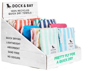 Dock & Bay Display with 18 Beachtowels