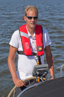 Besto 20427204 - Automatic 300N Hammar Red Life Jacket