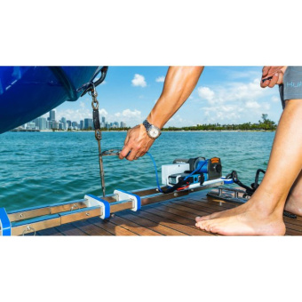 Hurley Marine H30+ Davit With Manual Winch - Black