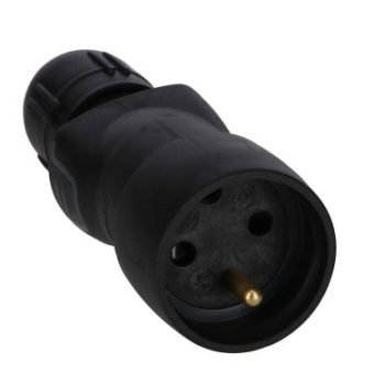 Legrand 230V - 16A Black Rubber Female Plug - Cable Gland