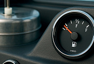 How does a VDO Fuel Gauge work