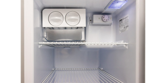 Isotherm C063RNEIT13111AA - 12/24V Cruise CR63F Inox Deep Freezer