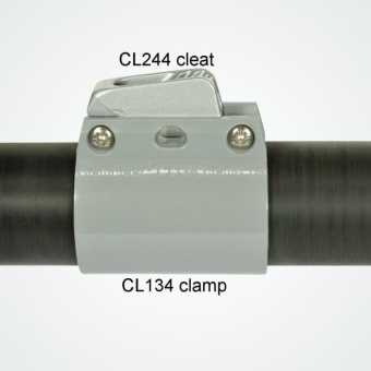 Clamcleat CL134 Boom Clamp for CL244 Cleat, 42–43 mm Tubes