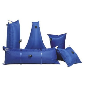 Plastimo 70966 - Triangular 120L Watertanks for USA
