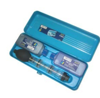 Steyr VR00147-0 - Gauge for Checking Air (CO2) in Engine Cooling Systems
