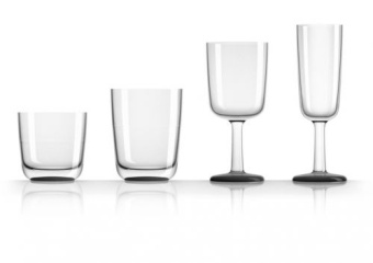 Palm Marc Newson Black Wine Glass