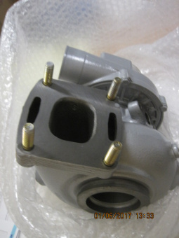 Steyr Motors Z002677-0 - EG Turbocharger + Air Cleaner Head Painted