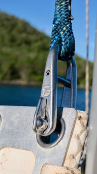 Wichard 81434 - Key Pin Shackle With Bar Dia 8 mm