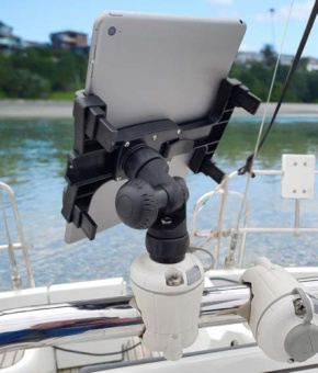 Railblaza 02-4031-11 - ScreenGrabba iPad/Tablet Holder R-Lock