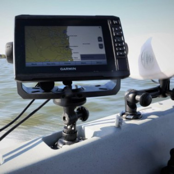 Railblaza 02-4178-11 - Garmin Fishfinder Mount R-Lock