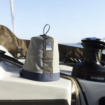 Blue Performance Winch Cover 9